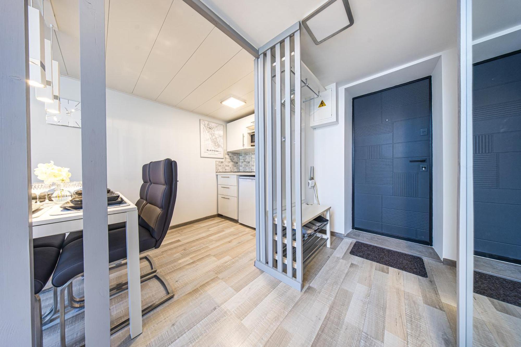 Loft Apartment In Klaipeda Oldtown Екстер'єр фото